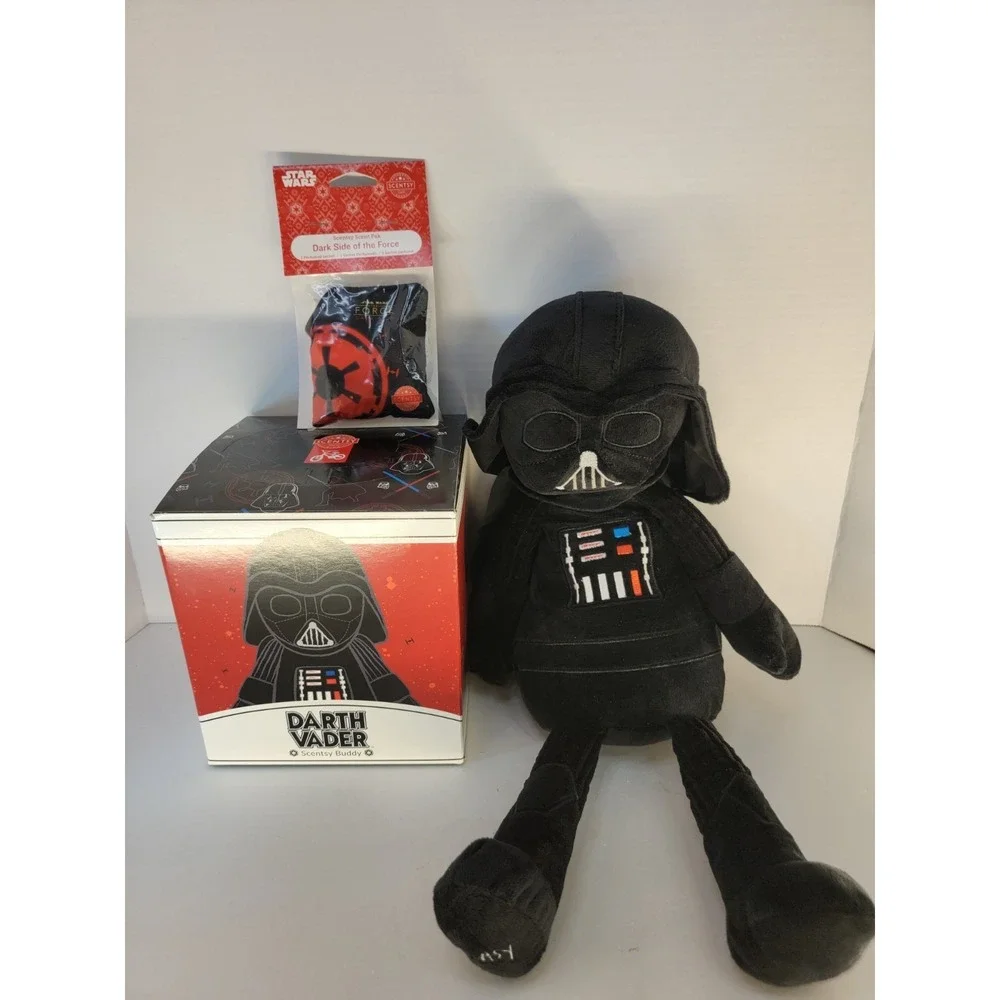 Scentsy Star Wars Darth Vader Buddy Plush w/ Box & Dark Side Force Scent Pak